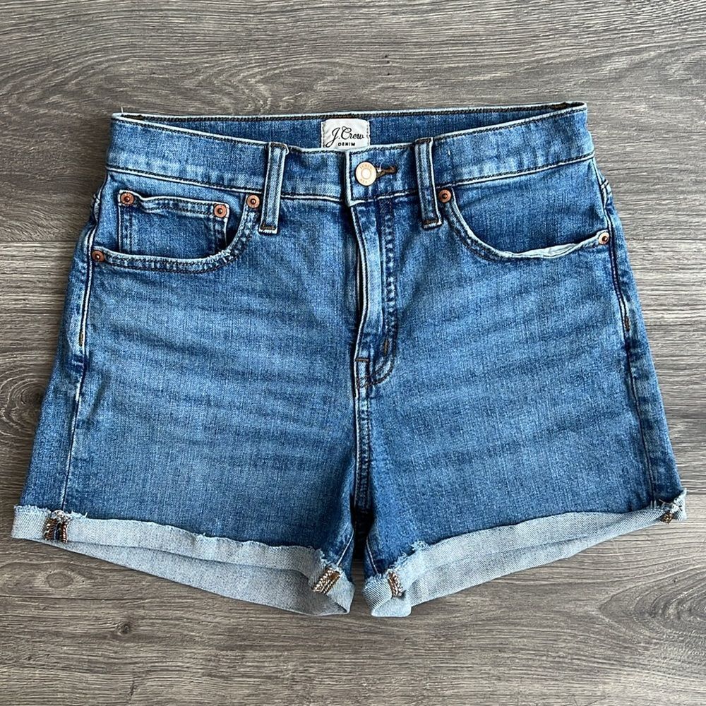 J.CREW High Rise Short Size 26 Faded Indigo Blue Wash Cuffed Hem Denim Festival